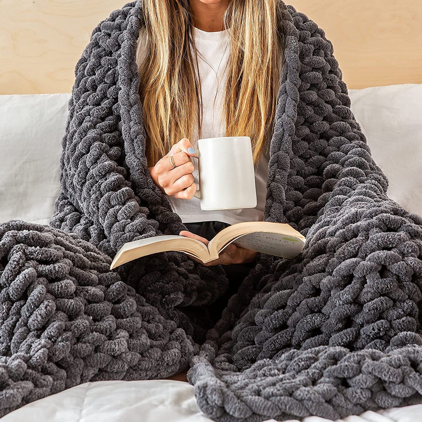 Grey Chunky Knit Blanket 50X70, Chunky Knit Throw Blanket, Crochet Blanket with Big Yarn for Chunky Blanket, Chenille Knitted Throw Blanket, Cable Knitted Blanket for Couch or King Bed