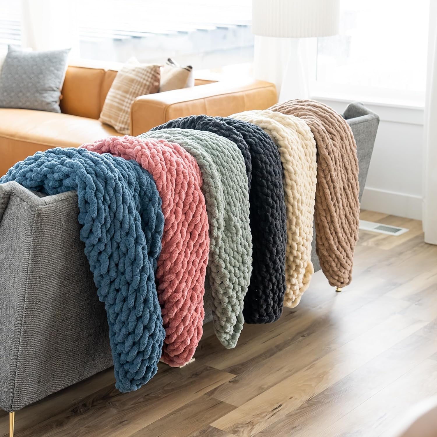 Grey Chunky Knit Blanket 50X70, Chunky Knit Throw Blanket, Crochet Blanket with Big Yarn for Chunky Blanket, Chenille Knitted Throw Blanket, Cable Knitted Blanket for Couch or King Bed