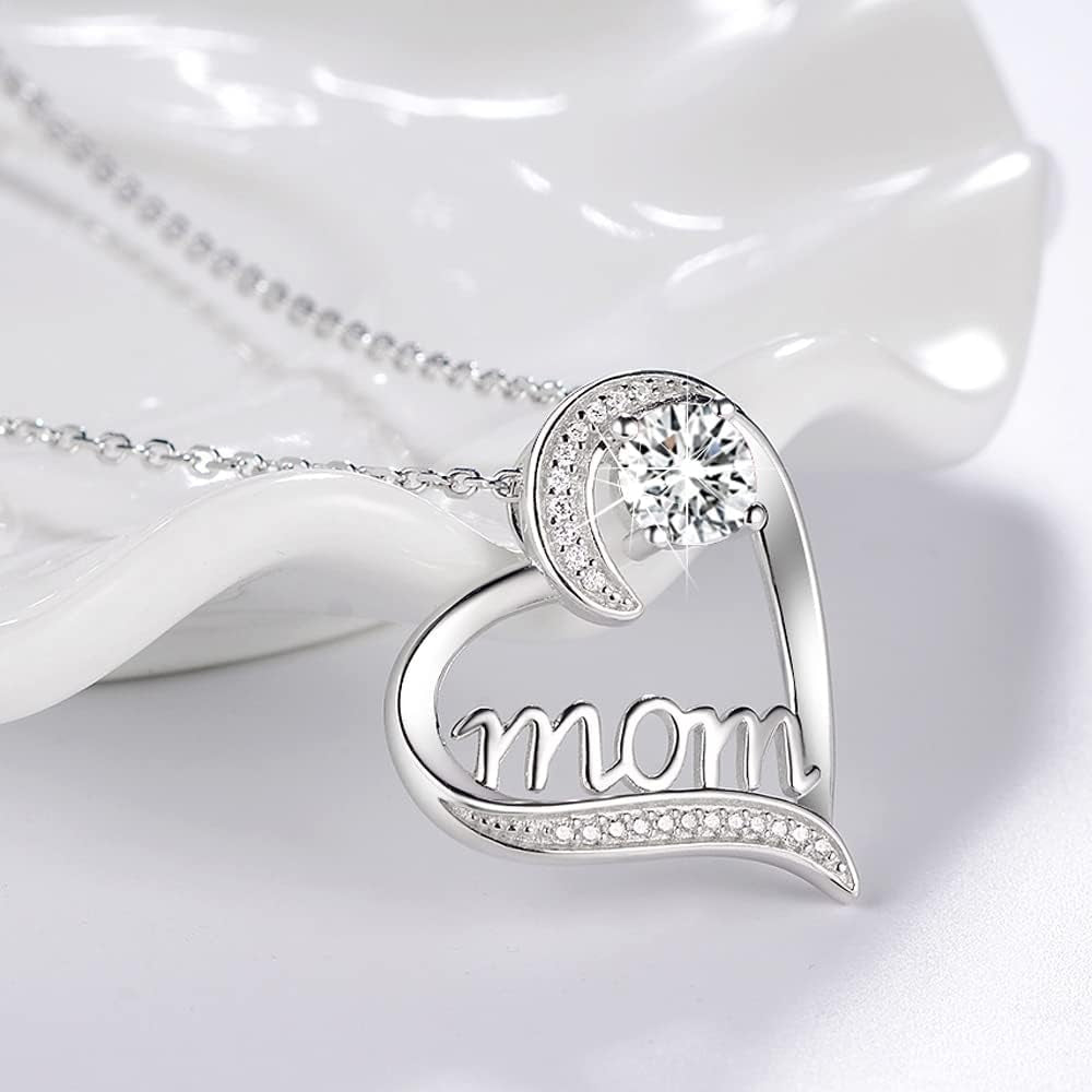 Mothers Day Birthday Gifts 925 Sterling Silver with May Birthstones Emerald Necklace for Women Love Heart Pendant Jewelry Wife